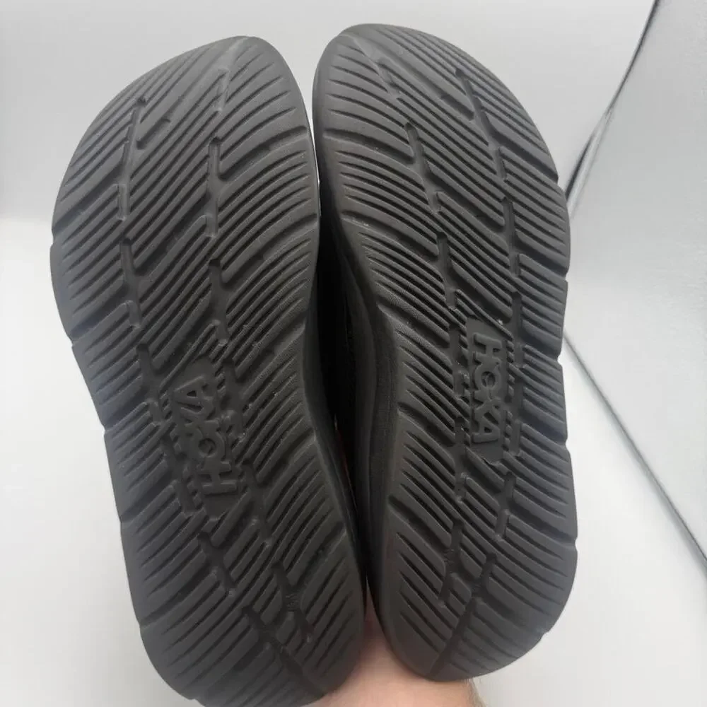 HOKA ONE ORA Unisex LUXE Black Sandals Recovery Slides Size Mens 9 / women’s 11